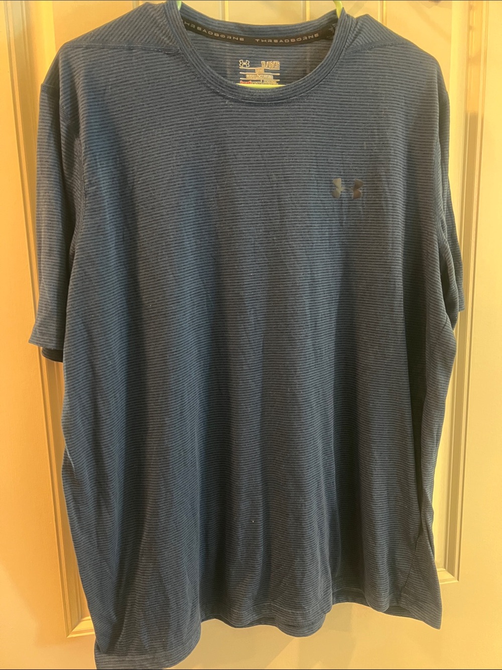 Under Armour Men's Navy Textured Short-Sleeve Performance Tee